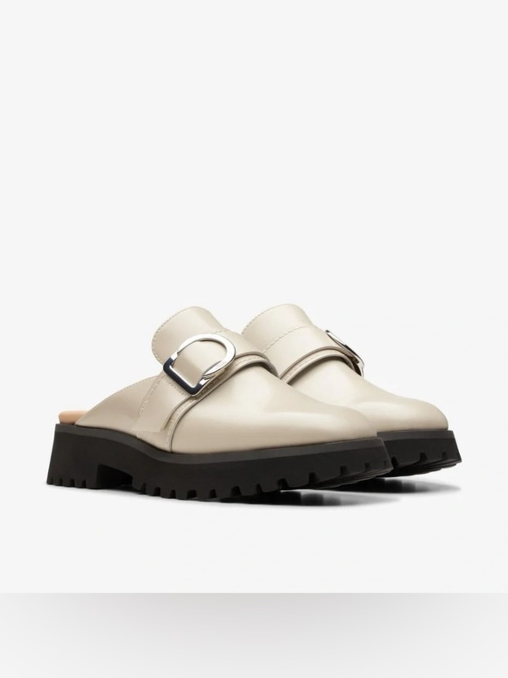 Clarks NWT platform cream mules in women’s 8